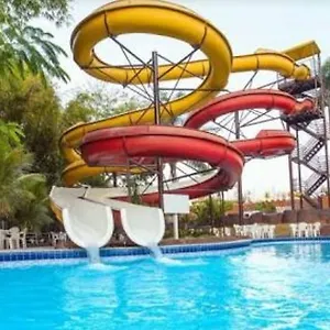 Golden Dolphin Caldas Novas